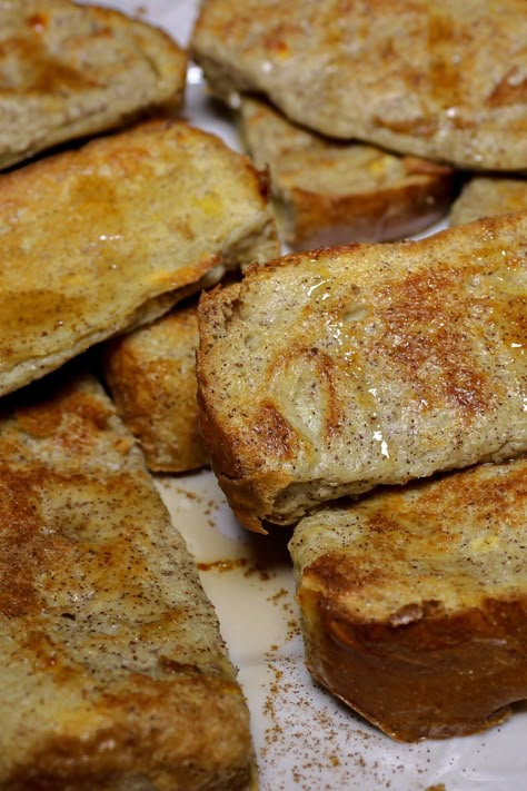 High Protein French Toast, French Toast Sticks Recipe, Protein French Toast, Heavy Meals, Macro Recipes, High Protein Dinner, High Protein Foods, French Toast Sticks, Protein Dinner