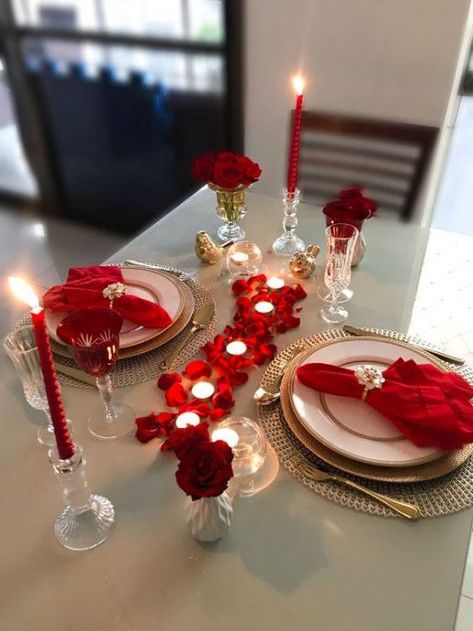 Romantic Dinner Tables, Romantic Dinner Setting, Valentine Day Table Decorations, Romantic Dinner Decoration, Romantic Room Decoration, Romantic Table Setting, Romantic Date Night Ideas, Valentine Table Decorations, Romantic Table