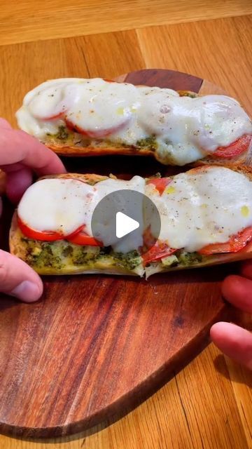 Pesto Mozzarella Panini, Ciabatta Mozzarella Sandwich, Pesto Tomato Mozzarella Sandwich, Pesto Mozzarella Sandwich, Ciabatta Sandwich Recipes, Ciabatta Bread Sandwich, Fresh Mozzarella Sandwich, Tomato Mozzarella Sandwich, Sourdough Ciabatta