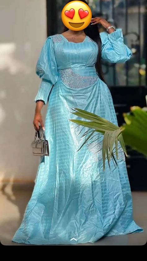 Gambian Clothes, Senegalese Clothing, Tailored Outfits, Couples African Outfits, Ankara Dress Designs, African Party Dresses, Native Dress, Best African Dresses, African Inspired Clothing