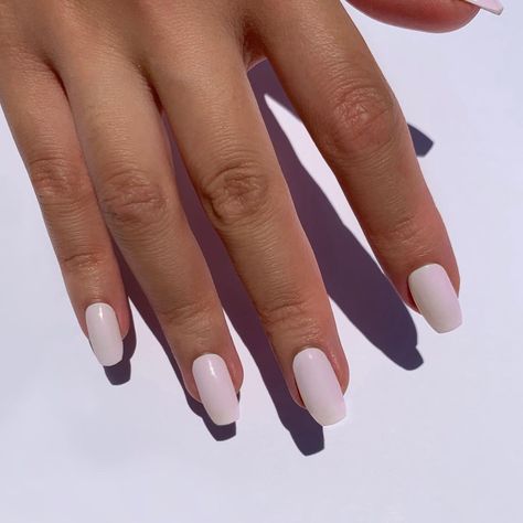 Daisy Nail Designs, INC. on Instagram: “Meet #WhiteBunny 💅🏽💅🏼💅🏾She’s a perfect off-white shade with a light tint of pink. You know exactly which shade to ask for when desiring a…” Daisy Nail Designs, Dnd Gel Nail Polish, White Gel Nails, Bunny Nails, Dnd Gel Polish, Daisy Nails, White Bunny, Glam Nails, Neutral Nails