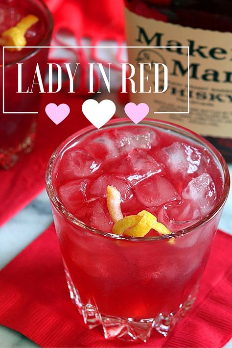 3 Easy Valentine's Day cocktails: Lady in Red Valentines Cocktails Drink Recipes, Beer Cocktail Recipes, Mixed Cocktails, Ginger Beer Cocktail, Red Drink, Valentine Drinks, Valentine Cocktails, Bourbon Drinks, Red Cocktails