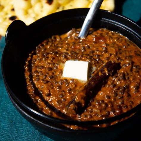 Black Lentil Dahl, Dahl Makhani, Black Lentil Curry, Vegan Dahl, Lentil Recipes Indian, Makhani Recipe, India Recipes, Dahl Recipe, Lentils Recipe