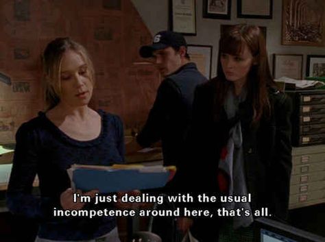 Once you're in charge, you have to be careful not to crack under pressure. | How To Succeed In Business According To "Gilmore Girls" Gilmore Girls Funny, Paris Geller, Gilmore Girls Quotes, Lorelai Gilmore, Girl Memes, Rory Gilmore, Tv Show Quotes, Tv Quotes, Funny Love