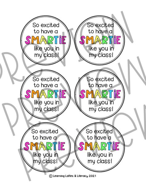 Student Welcome Gifts, Gift Tags For Students, Welcome To Preschool, Student Treats, Student Gift Tags, Welcome To Class, Welcome To Kindergarten, Teacher Gift Tags, Preschool Classroom Decor