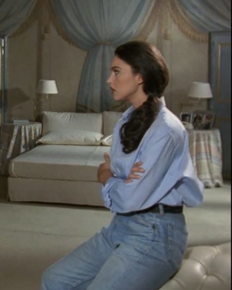 Monica Belluci Malena, Monica Belluci Style, Wabi Sabi Studio, Malena Monica Bellucci, Katerina Petrova, Outfit 90s, 90s Fashion Outfits, Monica Bellucci, Mode Inspo