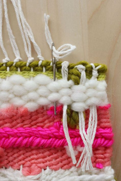 Tuck In Your Ends Weaving Basics, Beginner Weaving, Easy Weaving, Tassel Tutorial, Weaving Instructions, Lap Loom, Loom Rug, Wall Weave, Weaving Machine