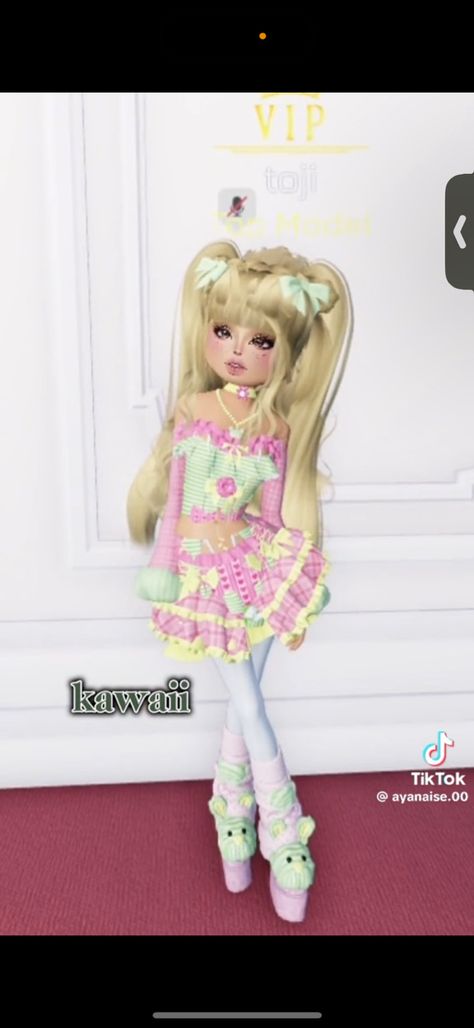 Dress To Impress Kawaii Theme, Kawaii Dti Outfits, Top Model Dress To Impress, Kawaii Dress To Impress, Phone Widgets, Kpop Dress, Dti Hacks, Dti Ideas, Dti Fits