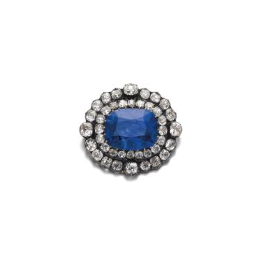 Sapphire and diamond brooch/pendant combination, late 19th century 120,000 — 180,000 CHF 119,135 - 178,702USD LOT SOLD. 150,000 CHF (148,919 USD) Indigo Jewelry, Double Frame, International Jewelry, Diamond Brooch, Royal Jewels, Handcrafted Rings, Antique Diamond, Van Cleef, Sapphire Diamond