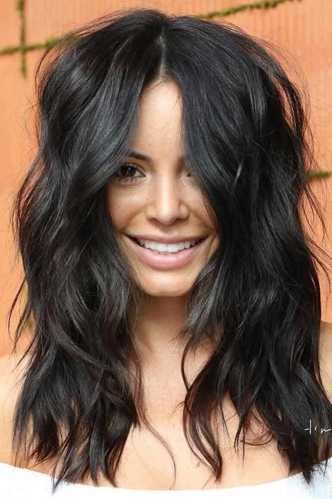 Long Shag Haircut, Long Dark Hair, Shag Haircut, Trending Hairstyles, Long Hair Cuts, Great Hair, Looks Style, Hair Dos, Dark Hair