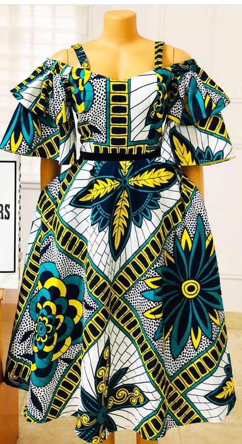 Fancy Gown, Classy Short Dresses, Maxi Design, African Fabric Dress, Gown Blue, Long African Dresses, African Print Dress Ankara, African Dresses For Kids, Short African Dresses