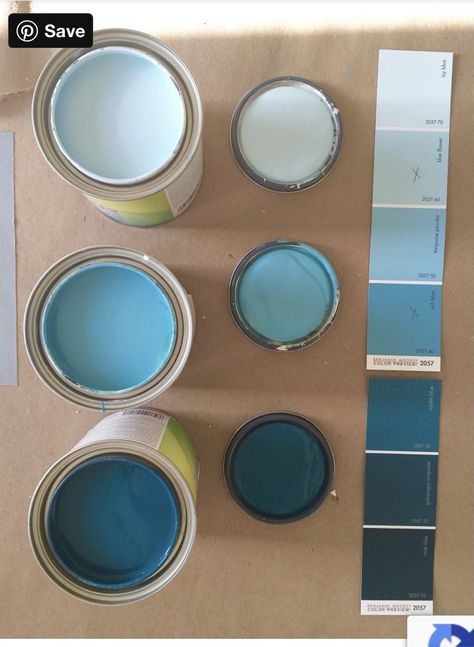 Diy Ocean Wall Painting, Ocean Wall Mural Painting Diy, Ocean Painted Wall, Teal Ombre Wall, Ombre Wall Paint Diy, Turquoise Painted Walls, Ombre Painted Walls, Painted Wall Mural, Gold Painted Walls