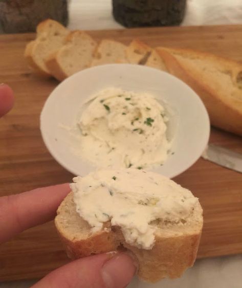 Messy, Beautiful, Fun: DIY Garlic & Herb Cream Cheese Spread Recipe Alouette Garlic Herb Cheese Recipe, Alouette Cheese Recipe, Herb Cream Cheese Spread, Herb Cream Cheese Recipe, Garlic Herb Cream Cheese, Garlic And Herb Cream Cheese, Herb Cream Cheese, Cream Cheese Spread Recipes, Bran Muffin