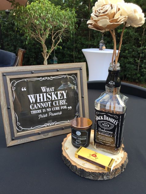 Jack Daniels Centerpiece For Men, Whiskey Bar Themed Birthday Party, Whiskey Theme Party Centerpiece, Vintage Birthday Theme For Men, Jack Daniels 50th Birthday Ideas, Vintage Whiskey Birthday Party, Whiskey Themed Centerpieces, Whiskey Party Centerpieces, Whiskey And Cigars Birthday Decor