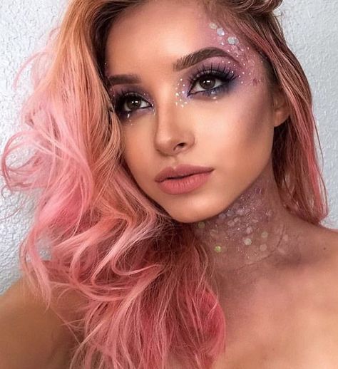 50 Pretty Halloween Makeup Ideas You’ll Love | Halloween 2016 beauty looks for women | Pink mermaid or fairy Fantasy Make-up, Meme Costume, Halloweenský Makeup, Halloween Make-up Looks, Halloween Makeup Ideas, Halloween Makeup Pretty, Cool Halloween Makeup, Mermaid Halloween, Pretty Halloween