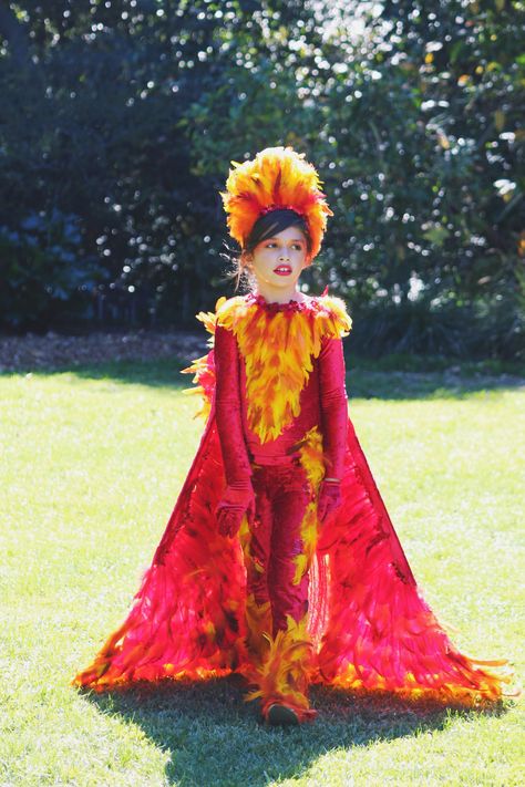 Phoenix Halloween Costume, Diy Phoenix Costume, Fire Princess Costume, Phoenix Costume Diy, Fire Costume Diy, Volcano Costume, Flame Costume, Fire Skirt, Ash Costume