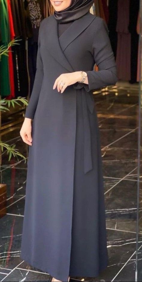 Muslim Dress Party, Abaya Fashion Modern, Islamic Clothing Abayas, Islamic Dresses, Abaya Collection, Islamic Fashion Dresses, Abaya Design, Moslem Fashion, Muslimah Dress