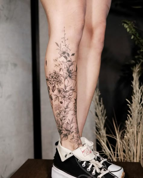 Hello again ♥️ Back with this leg wrap around. Like we took a giant step into a garden . . #floraltattoo #torontotattoo #legtattoo… | Instagram Flower Tattoo On Shin, Calf Shin Tattoo, Wrap Around Calf Tattoos For Women, Floral Calf Tattoo, Calf Flower Tattoo, Side Of Calf Tattoo, Shin Tattoos For Women, Women Calves Tattoo, Calves Tattoo