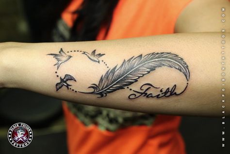 Feather Tattoo Black, Infinity Tattoo With Feather, Feather Tattoo Meaning, Infinity Tattoo Designs, Peacock Feather Tattoo, Butterfly Tattoos For Women, Feather Tattoo Design, Tasteful Tattoos, Infinity Tattoos