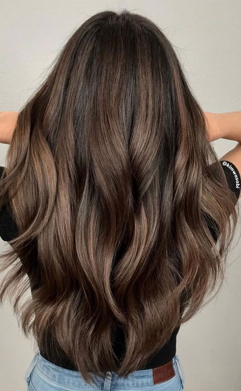 50 Autumn’s 2022 Hair Colour Trends : Soft Ash Brown Brown Hair For Fall, Brown Hair Tones, Hair For Fall, Hair Color Ideas For Brunettes Short, Guytang Mydentity, Brown Hair Trends, Warm Brown Hair, Autumn Hair, Brown Hair Inspo