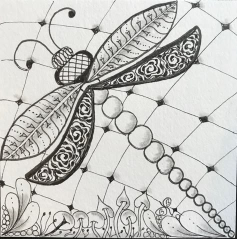 Zentangle dragonfly with patterns: Diva dance, Finery, Flux, Poke root, and Poke leaf. Poke Leaf Zentangle, Zentangle Butterfly Pattern, Dragonfly Doodle, Bug Doodles, Poke Root, Graffiti Quilting, Zentangle Bookmarks, Animal Zentangle, Zentangle Pictures