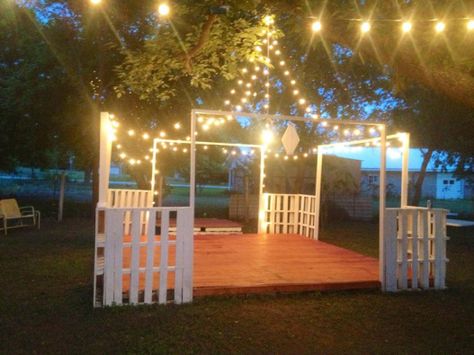 Outdoor Dance Floors, Backyard Wedding Decorations, Diy Backyard Wedding, Diy Tent, Backyard Wedding Ideas, Dance Floor Wedding, Backyard Gazebo, Dance Floors, Backyard Entertaining