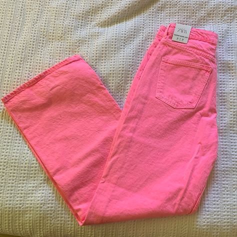 Hot Pink, New With Tags! Black Flare Jeans, Pink Preppy, Jean Color, Trendy Denim, Black Flare, Zara Jeans, Cargo Jeans, Denim Flares, Light Wash Jeans