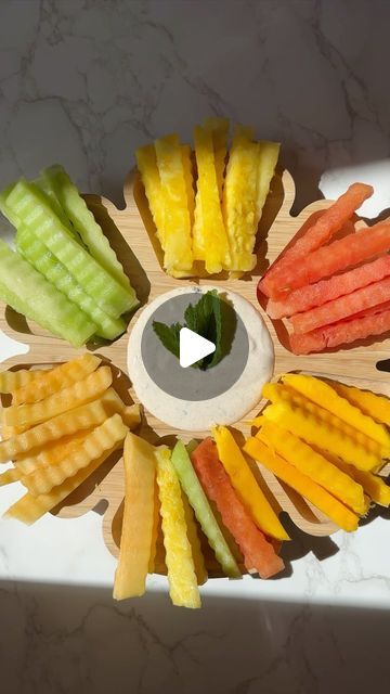 Party Food Tables, Instagram Healthy Food, Cinnamon Yogurt, Brittany Williams, Cantaloupe Fruit, Fruit Dips, Food Tables, Pineapple Watermelon, Yogurt Dip