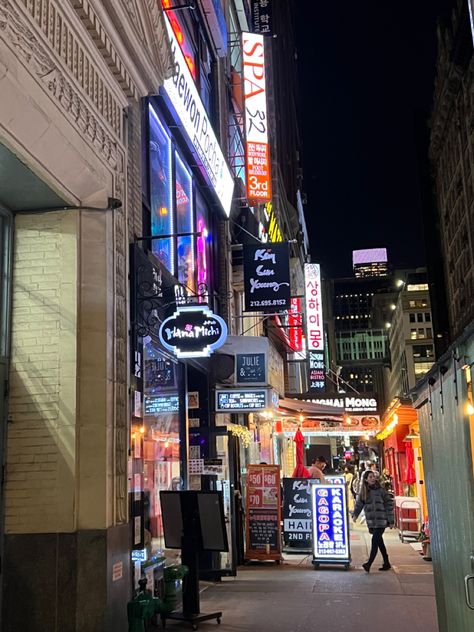 Ktown La Aesthetic, K Town Nyc, Korea Town Nyc, Nyc Koreatown, Ktown Nyc, Koreatown Nyc, Nyc At Night, La Aesthetic, Nicola Yoon