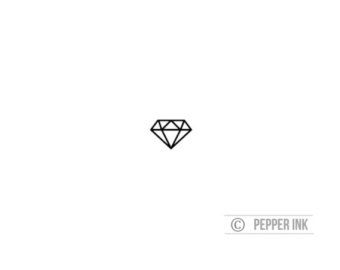 Diamond Small Tattoo, Simple Diamond Tattoo Design, Tiny Diamond Tattoo, Simple Diamond Tattoo, Diamond Finger Tattoo, Tattoo Diamond, Small Diamond Tattoo, Diamond Tattoo Designs, Diamond Tattoo