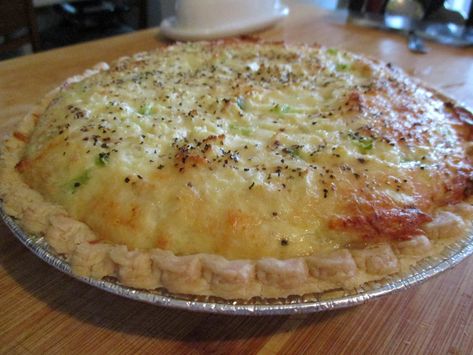 Crab Pie Recipe, Crab Pie, Pesto Goat Cheese, Tomato Quiche, Fall Evening, Quiche Recipe, Crab Recipes, Sun Dried Tomatoes, Quiche Recipes