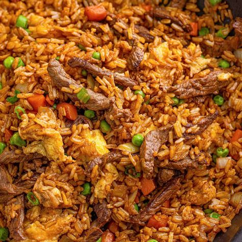 Beef Fried Rice - The Country Cook Instant Pot Beef Fried Rice, Chinese Beef Fried Rice, Beef Fried Rice Recipe Chinese, Beef Fried Rice With Egg, Rice Main Dish Recipes, Steak Fried Rice Recipe, Fried Rice With Beef, Meat Fried Rice, Korean Bowls