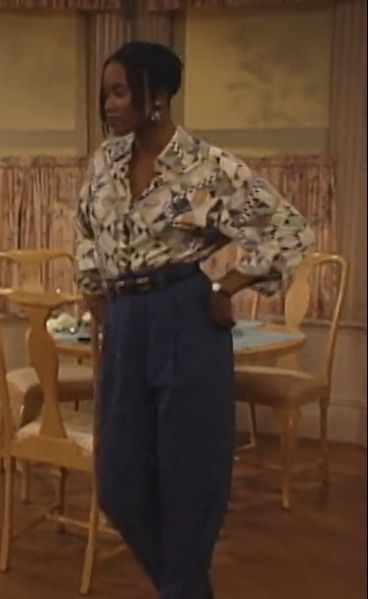 living single (1993) Maxine Shaw Living Single, Maxine Shaw Outfits, Maxine Shaw, Living Single Outfits, Maxine Shaw Living Single Outfits, Living Single 90s Outfits, Nanny Outfit, 90s Street Style, Style Icons Inspiration