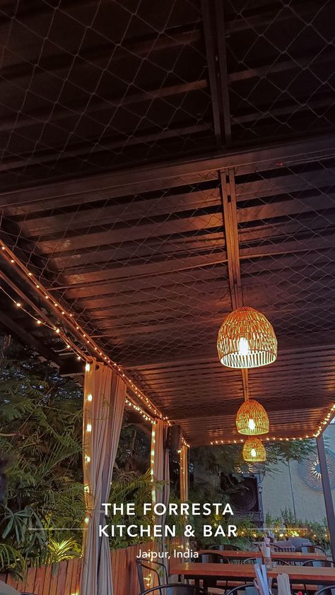 Jaipur Snapchat Stories Night, Jaipur Cafe, Cafe India, Father Day Ad, Cafe Aesthetics, Jaipur Travel, Hari Om, Nightclub Aesthetic, Dark Background Wallpaper