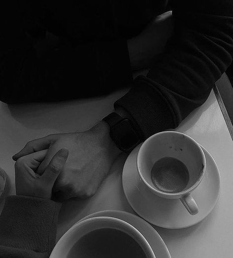 Fotos Hd 4k, Coffee Dates Aesthetic, Dinner Date Aesthetic, Couples Dinner, French Love, Rich Couple, Couple Coffee, Valentine Dinner, Aesthetic Coffee