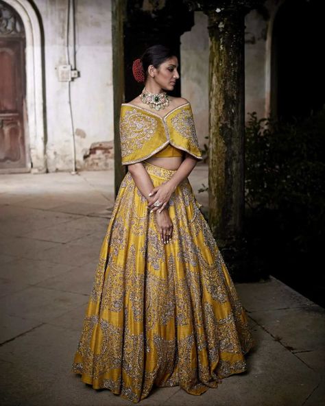 Miheeka Daggubati in mustard lehenga set by Jayanti reddy 2 Jayanti Reddy Lehenga, Mustard Yellow Lehenga, Mustard Lehenga, Haldi Dress Ideas, Lehenga Ideas, Haldi Dress, Cape Set, Jayanti Reddy, Embroidered Cape