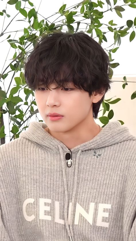 Kim Taehyung Hairstyle, Bts V Hairstyle, Taehyung Perm, Taehyung Haircut, Taehyung Hairstyle, Korean Perm, Wavy Perm, V Hair, Asian Men Hairstyle