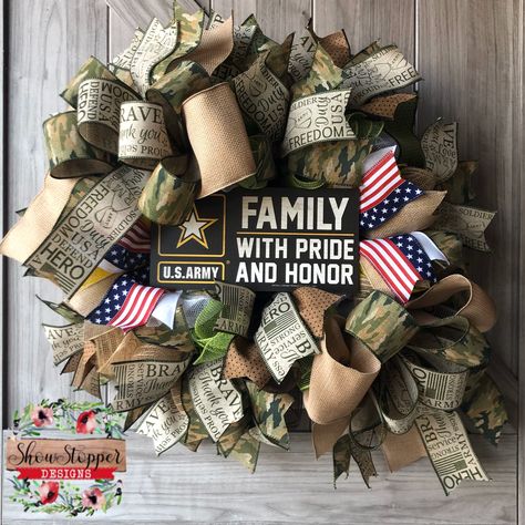 Army Wreath Diy, Army Wreath, Proud Army Mom, Military Wreath, Designer Board, Custom Wreath, Tree Custom, Door Swag, Army Strong