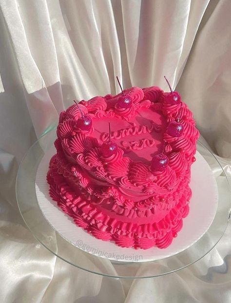 Hot Pink Heart Cake, Hot Pink Birthday Cake, Miami Birthday, Hot Pink Cakes, Modern Birthday Cakes, Heart Cakes, Pink Birthday Cakes, Birthday Ideas For Her, Custom Birthday Cakes