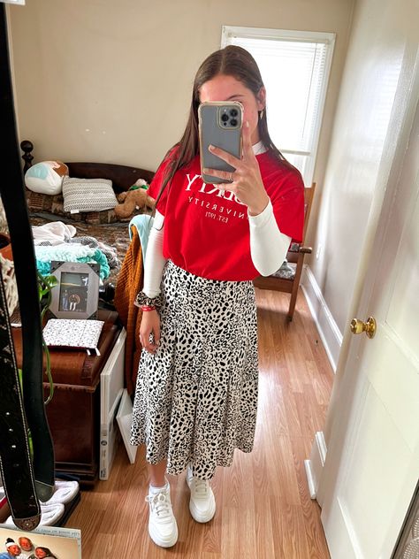 Liberty Love Outfits, Liberty University Outfits, Liberal Arts College Aesthetic, Liberty University Campus, Liberal Arts College, Liberty University, University Outfit, College Fits, Modesty Fashion