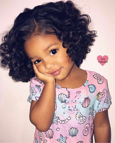 Bre’ale • 2 Years • African American, Louisiana Creole, Mexican, Irish, Choctaw Indian, Cheyenne Indian & Native American ♥️ Follow instagram.com/KidsUnlockedIG Curly Hair Baby, Curly Kids, Cute Mixed Babies, Cute Black Babies, Beautiful Black Babies, Toddler Hairstyles Girl, Bonnie Bennett, Haircuts For Curly Hair