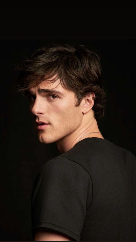 Noah Flynn, Jacob Elordi, Colleen Hoover, Hottest Guy Ever, Aesthetic Guys, Hot Actors, Cute Celebrity Guys, Cute Celebrities, Pretty Men