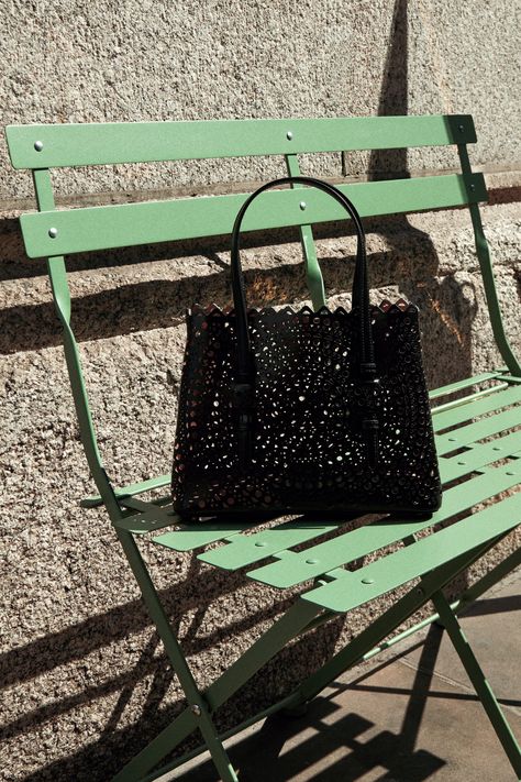 Perforated with ALAÏA's Vienne Wave motif, the Mina 25 bag is an elegant everyday essential. Alaia Mina Bag, Alaia Mina, Bag Still Life, Alaia Bag, Fashion Still Life, Fashion Editorial, Editorial Fashion, Purses And Handbags, Cross Body