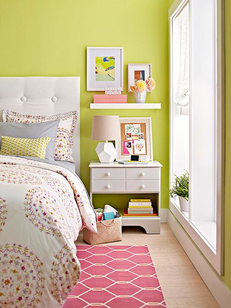 Just because bedrooms are for resting doesn't mean the color palette has to be boring: http://www.bhg.com/rooms/bedroom/color-scheme/bedroom-colors/?socsrc=bhgpin051814freshandfuncolorscheme&page=7 Storage Hacks Bedroom, Happy Room, Small Space Bedroom, Bedroom Color Schemes, Tiny Bedroom, Organization Bedroom, Bedroom Colors, Bedroom Storage