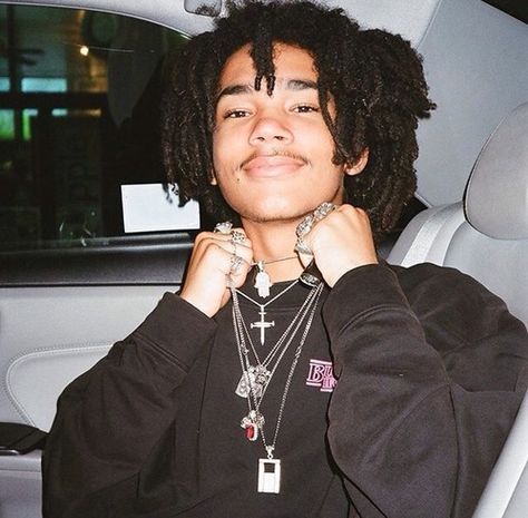 Gender Crisis, Luka Sabbat, Grown Ish, Cute Dreads, Hair Reference, Attractive Guys, Pose Reference Photo, Attractive People, Black Boys