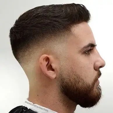 Brushed Up Crew Cut with Skin Fade Crew Cut Fade, Bart Styles, Crew Cut Haircut, Men Fade Haircut Short, Mens Medium Length Hairstyles, Haircut Selfie, Photo Hijab, Gents Hair Style, Men Hairstyle