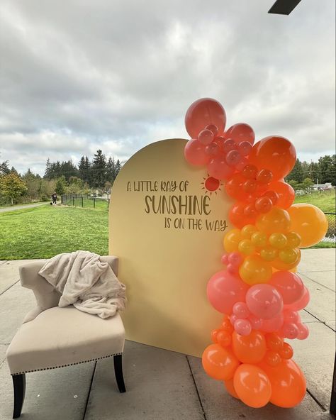 A little ray of SUNSHINE is on the way☀️ Little Sunshine Baby Shower Ideas, You Are My Sunshine Baby Shower Theme, Ray Of Sunshine Baby Shower Ideas, Sunshine Baby Shower Ideas, Sorority Themes, Girl Shower Themes, Sunshine Baby Showers, Shower Themes