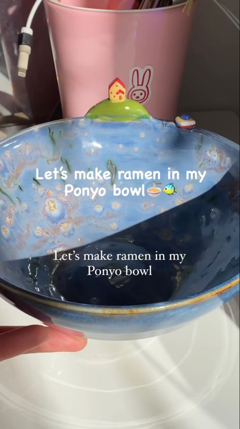 Ponyo Ceramic Bowl, Ponyo Bowl, Ponyo Ramen Bowl, Ghibli Ceramics, Kawaii Clay, Clay Dish, How To Make Ramen, Pottery Projects, Clay Things