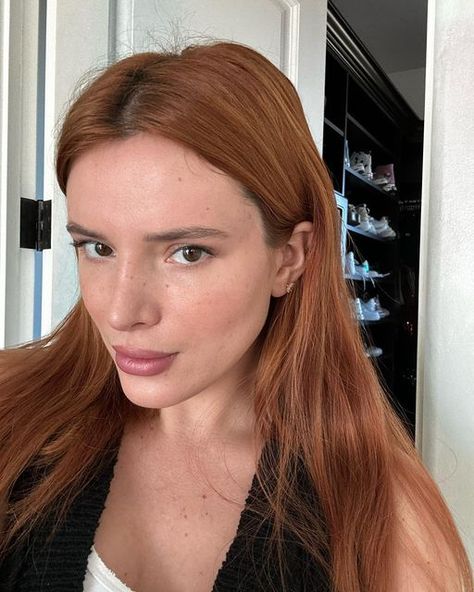 Bella Thorne Hair, Bella Thorne, + Core + Aesthetic, Hair Color, Actors, Instagram Photos, Photo And Video, Instagram Photo, Hair