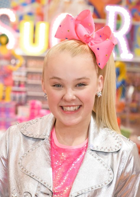 JoJo Siwa Birthday, Real Name, Family, Age, Weight, Height, Boyfriend(s), Bio & More Jojo Siwa Birthday, Reality Television, Jojo Siwa, Life Story, Blonde Color, Dance Moms, Dance Outfits, Bulletin Board, Singers